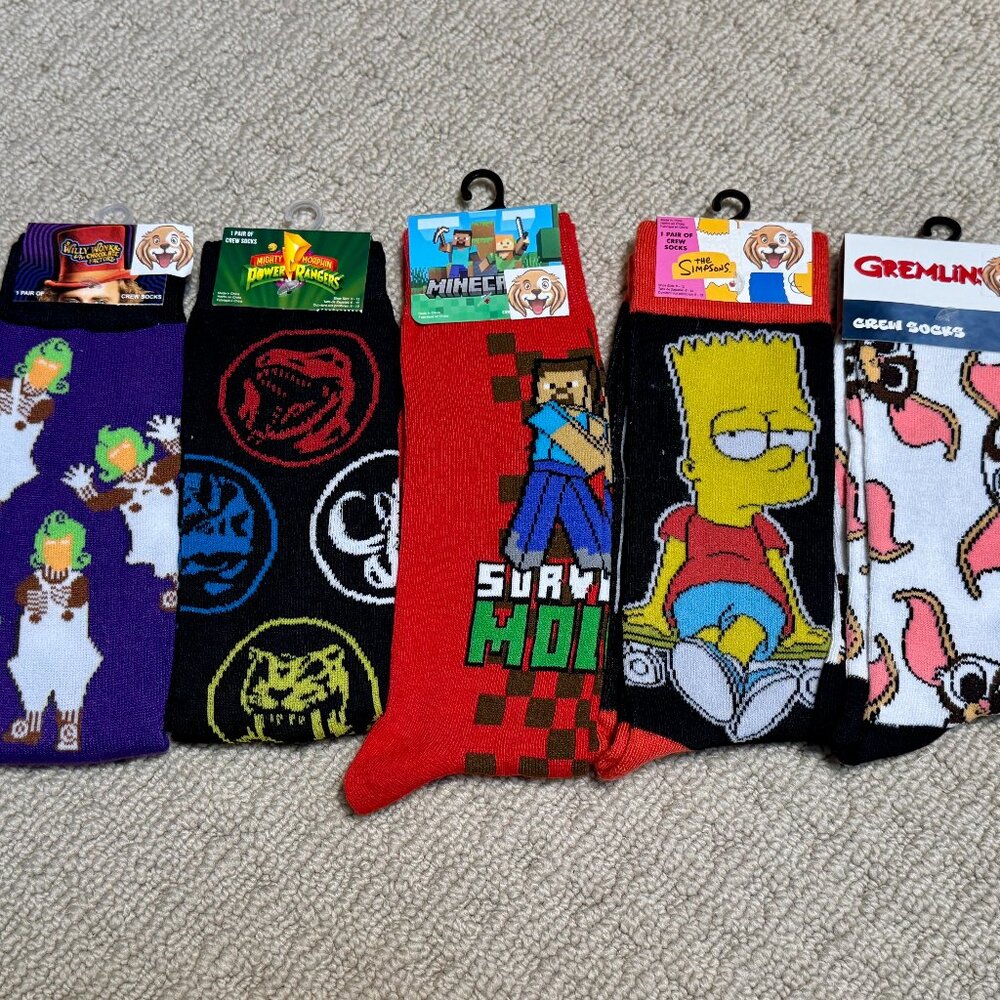 5 Mixed New Novelty Crew Socks Size 6-12/13 - Men's/Women's -